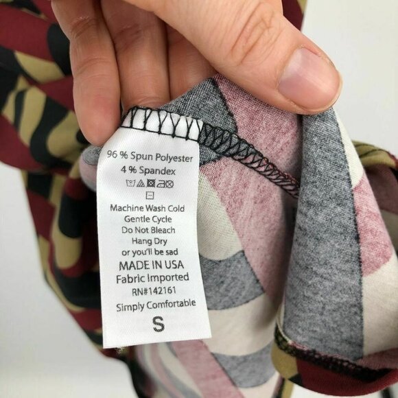 LuLaRoe Women's Julia Dress Trellis Diamond Print Tan Red & Black Size S Bodycon - Picture 5 of 5